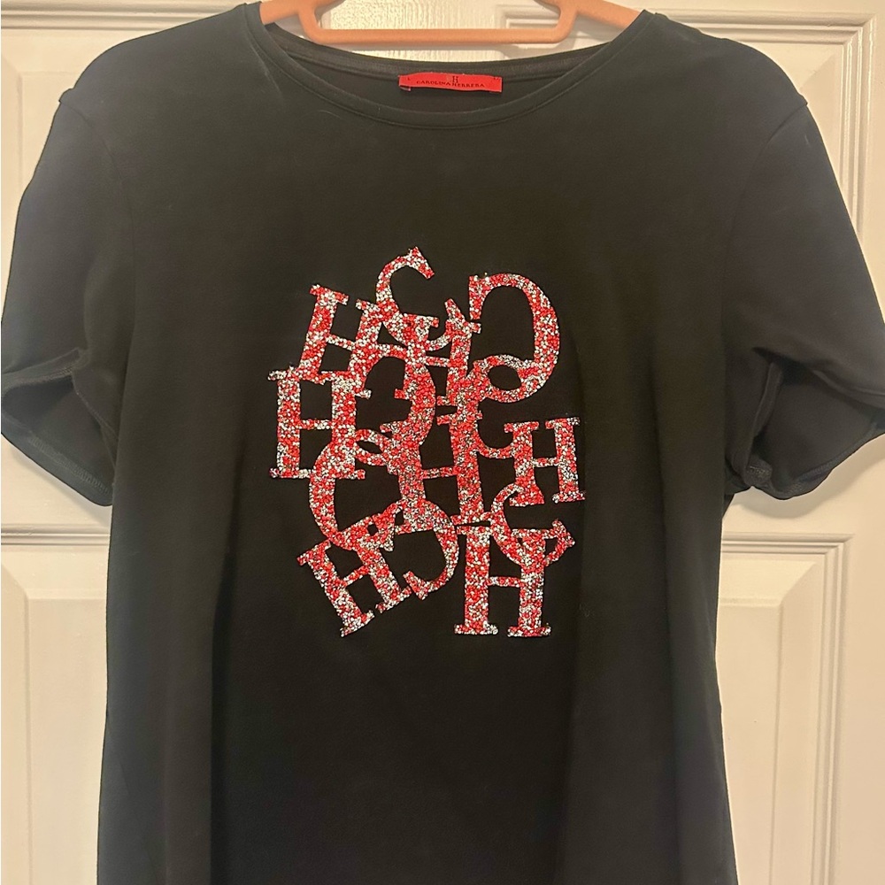 Carolina Herrera Black and Red Short Sleeve Tee